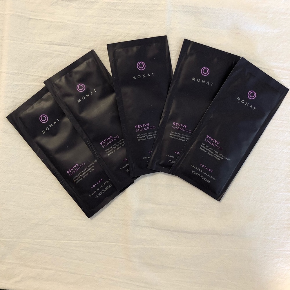 Monat Revive Shampoo, 5 samples